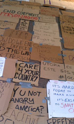 OccupyWallStreet03.jpg