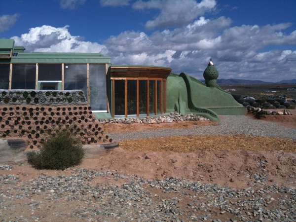 earthship3.jpg