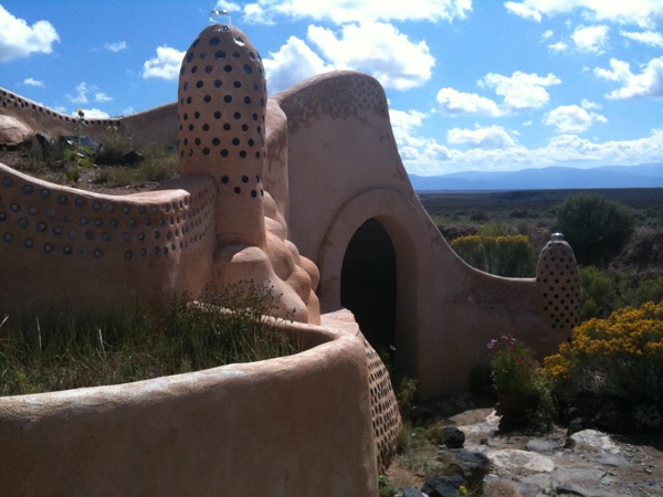 earthship4.jpg