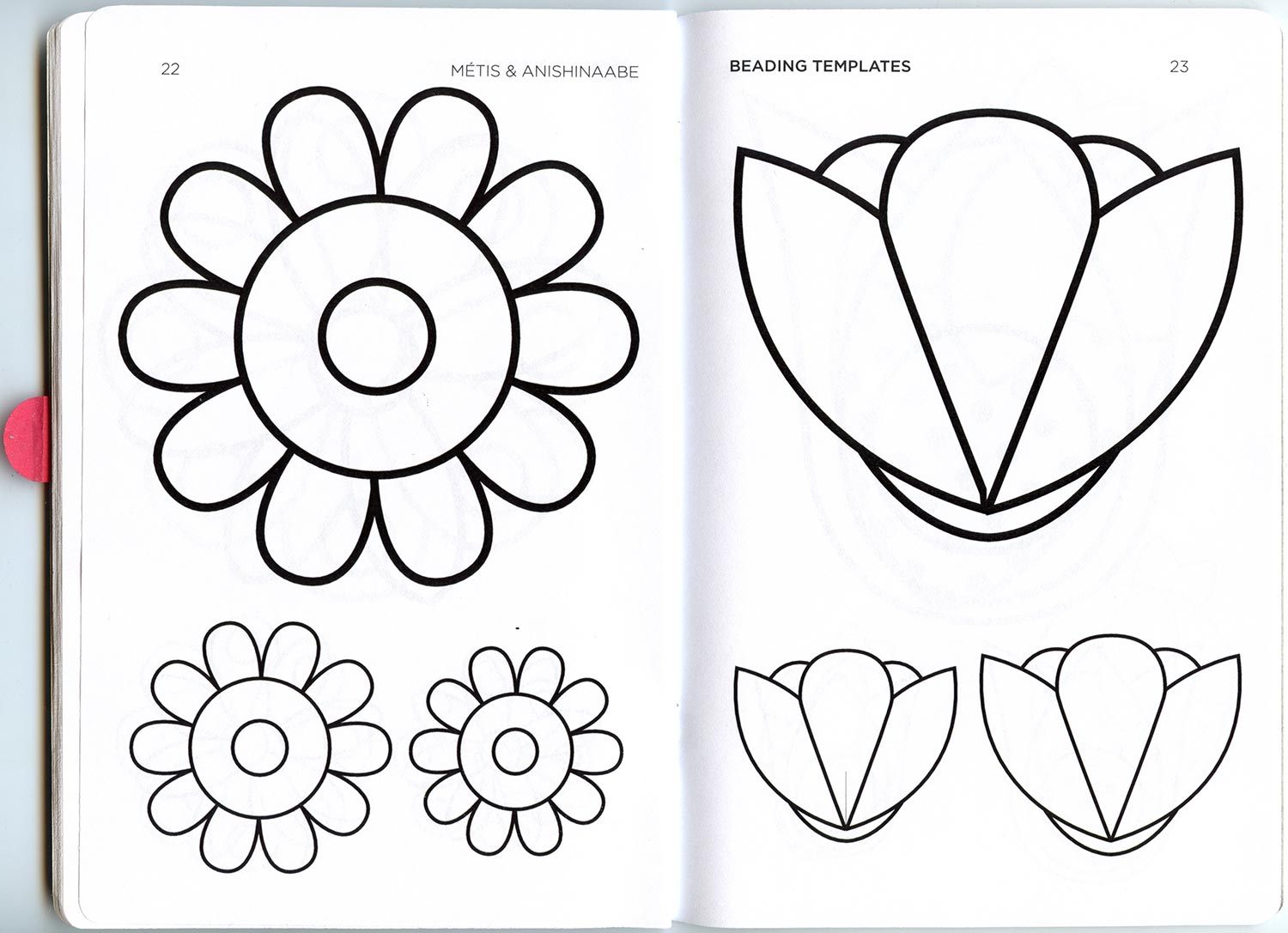 Justseeds Métis Anishinaabe Beading Templates: Volume One Justseeds Métis Anishinaabe Beading Templates: Volume One